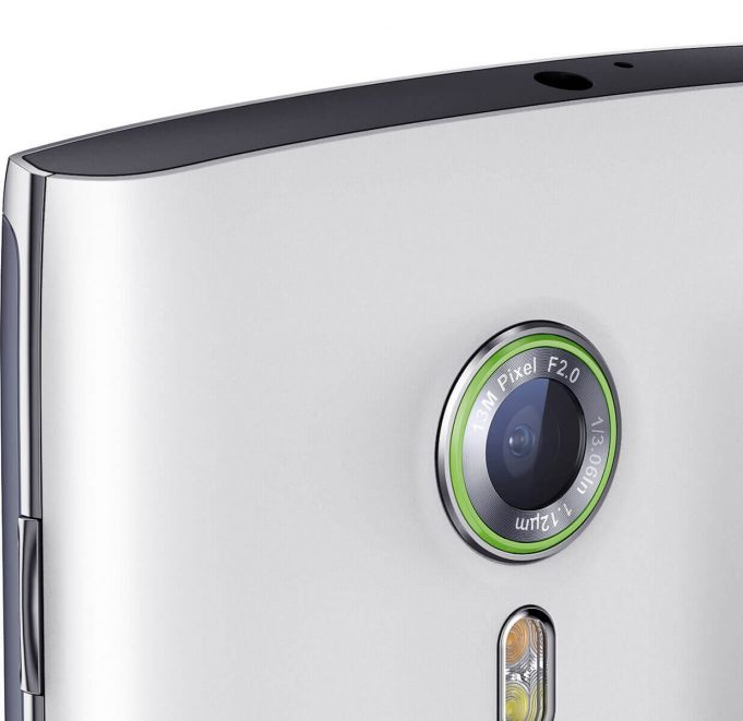 Alcatel Flash — смартфон с четырьмя камерами и двумя вспышками