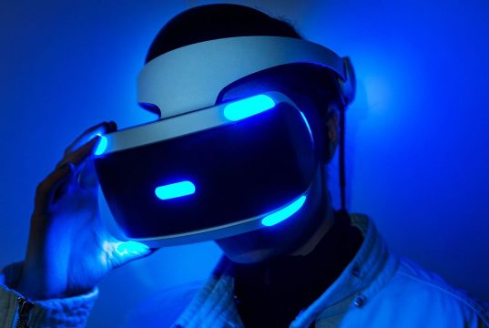 Google планирует представить новое поколение дисплеев для VR-гарнитур