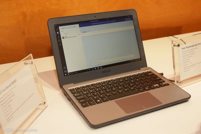 ASUS разработала ноутбук VivoBook W202 на базе Windows 10 S
