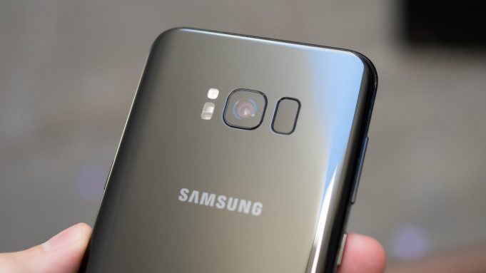 Samsung сумела существенно нарастить долю на рынке смартфонов в прошлом квартале