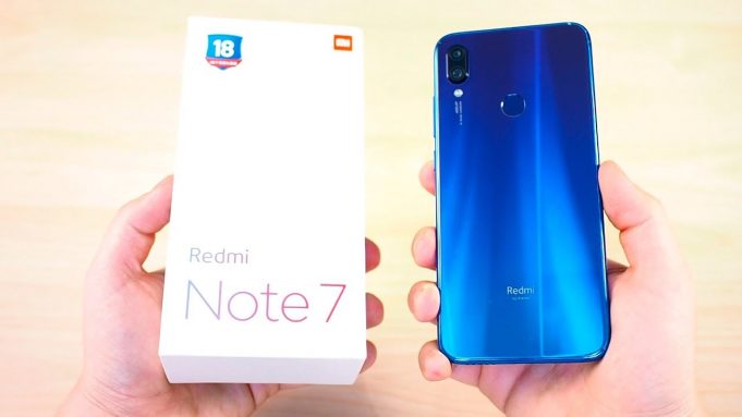 Почти как в Китае. Первая партия Redmi Note 7 полностью распродана в России