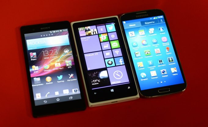 Какой смартфон лучше Samsung или Nokia