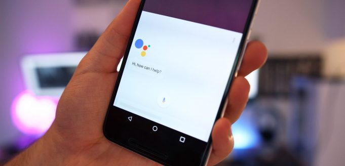 Google оценивает возможность заработка посредством Assistant, включая интеграцию рекламы в ответы помощника