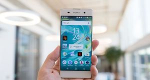 Какой смартфон лучше Philips или Sony